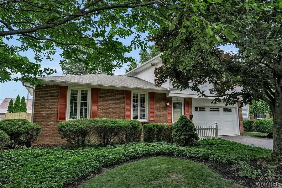 28 Bragg Court, Buffalo, NY 14221 - #3