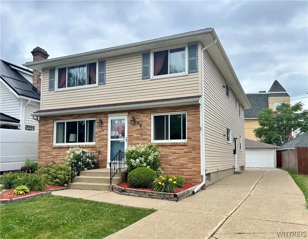 98 Delaware Rd, Kenmore, NY 14217 - #1