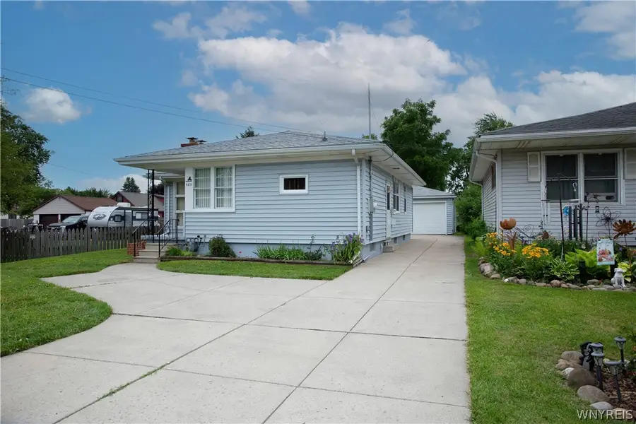 585 Harlem Road, Buffalo, NY 14224 - #2