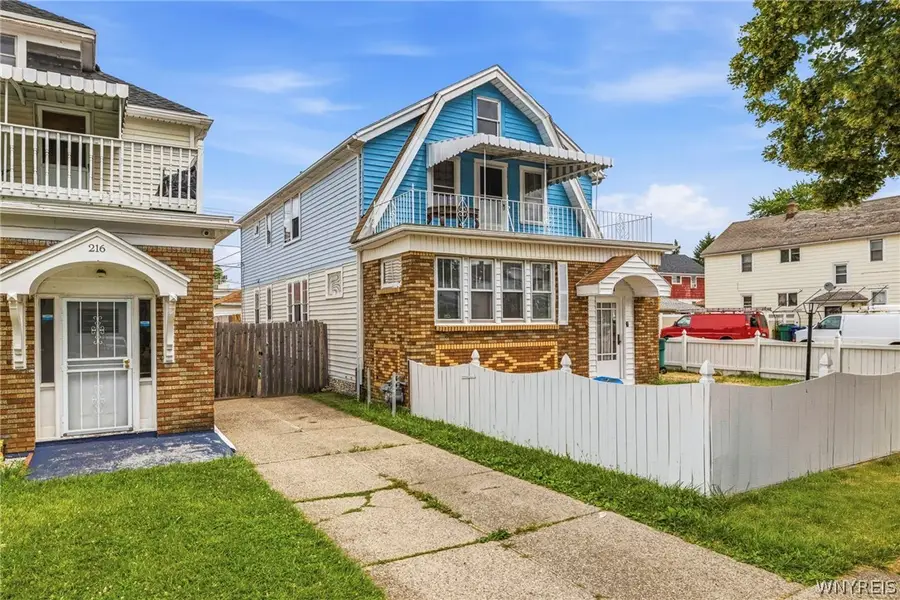 220 Davidson Avenue, Buffalo, NY 14215 - #3