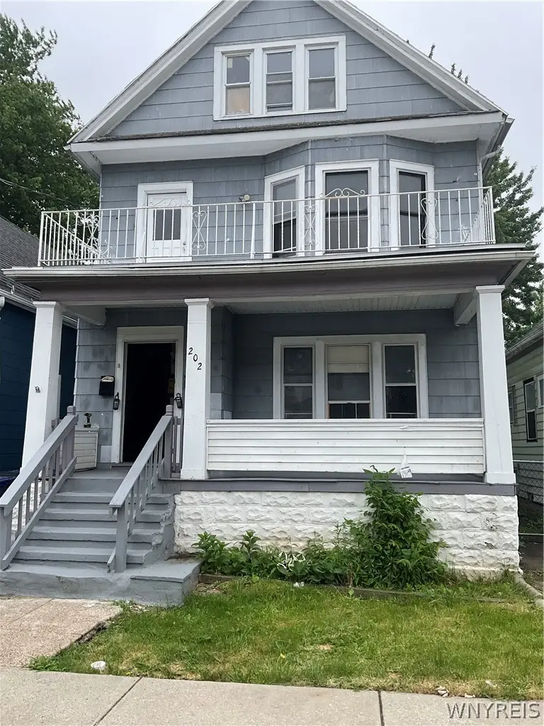 202 Chadduck Avenue, Buffalo, NY 14207 - #1