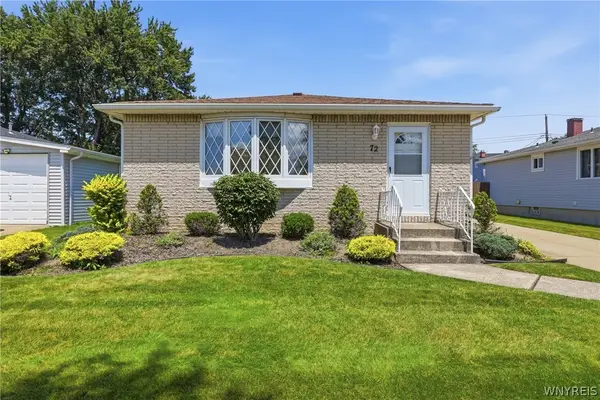 72 E Cherbourg Drive, Buffalo, NY 14227
