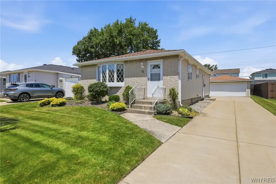 72 E Cherbourg Drive, Buffalo, NY 14227 - #2
