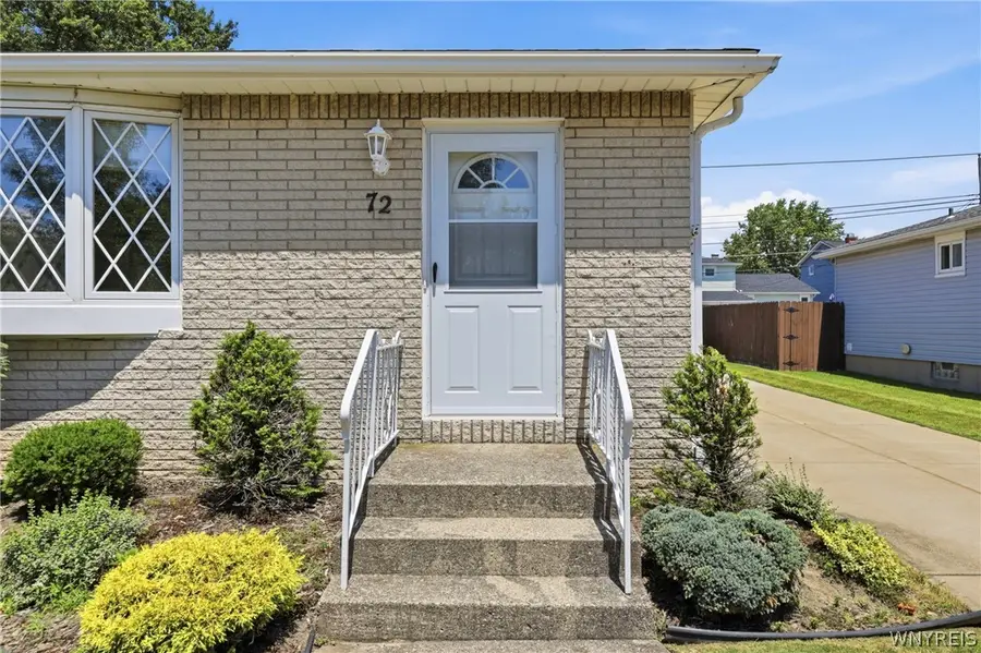72 E Cherbourg Drive, Buffalo, NY 14227 - #3