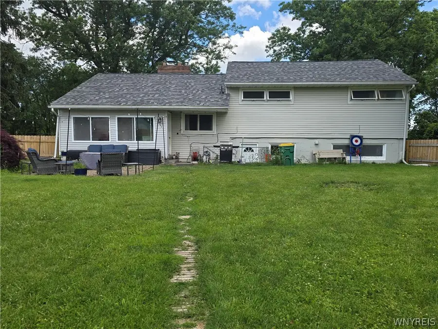 4429 Lake Avenue, Lockport, NY 14094 - #2