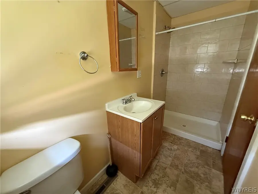 889 Oliver Street, North Tonawanda, NY 14120 - #3