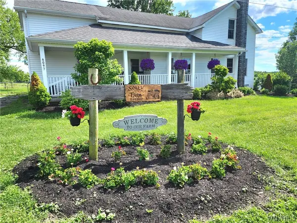 6097 Seufert Road, Orchard Park, NY 14127