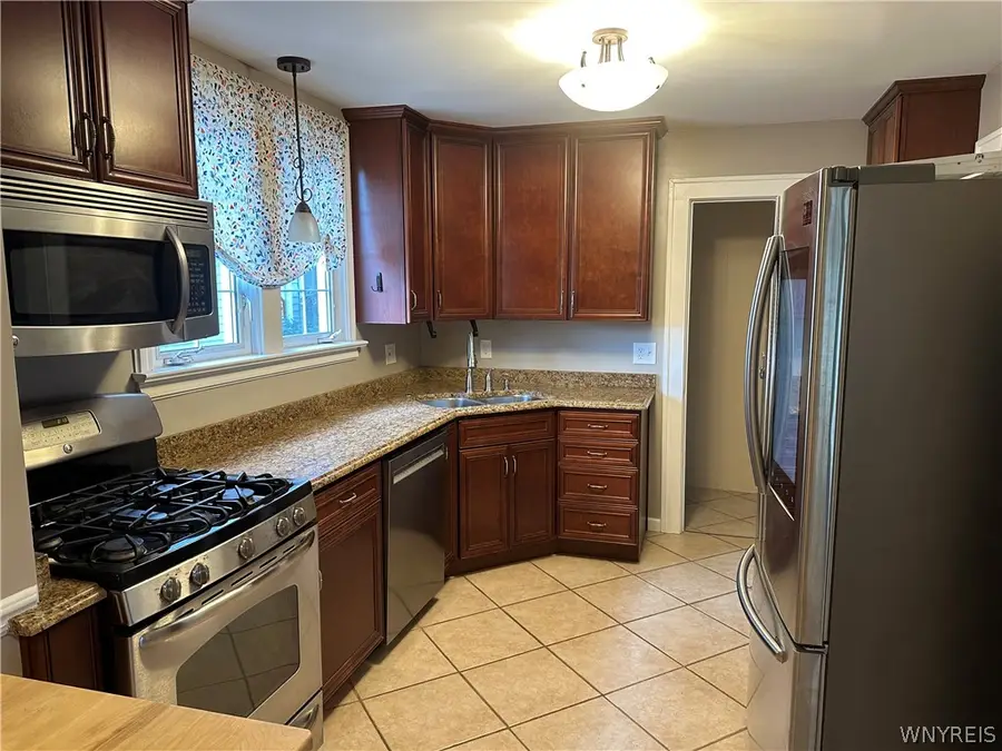 73 Victoria Boulevard, Buffalo, NY 14217 - #2
