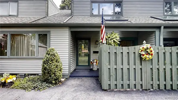 307 Old Meadow Drive, East Amherst, NY 14051