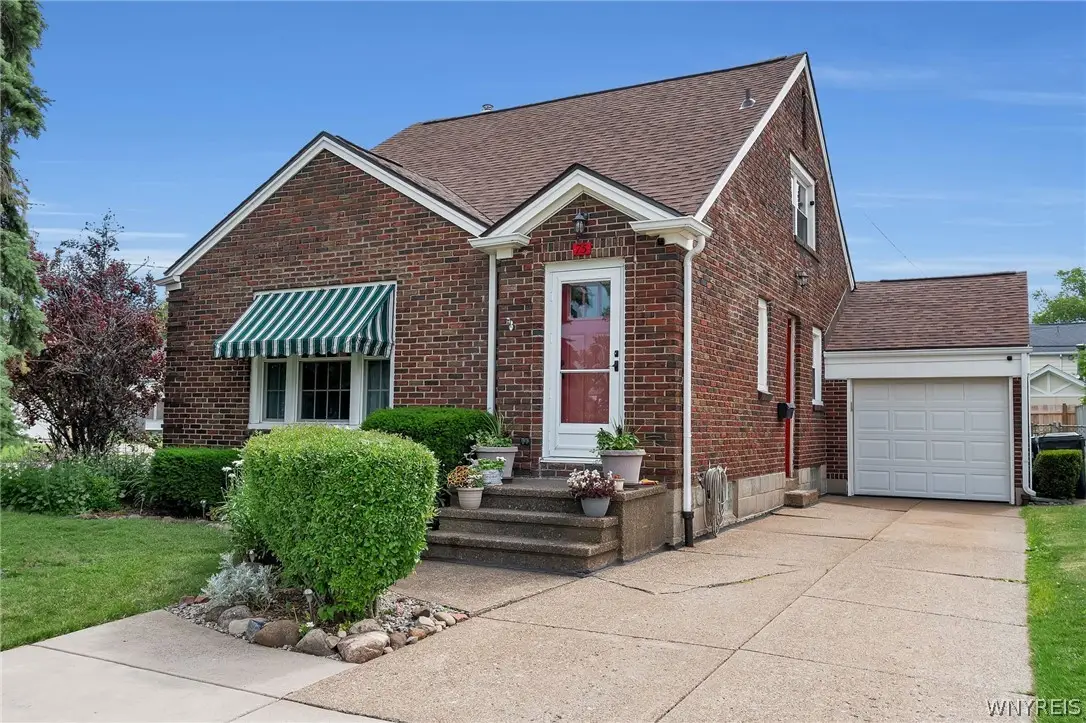 75 Fairbanks Avenue, Tonawanda, NY 14223 - #1