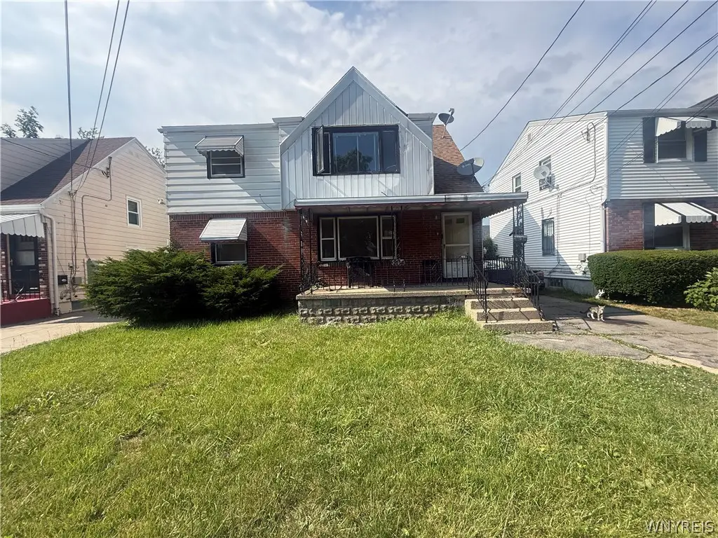204 Easton Avenue, Buffalo, NY 14215 - #1