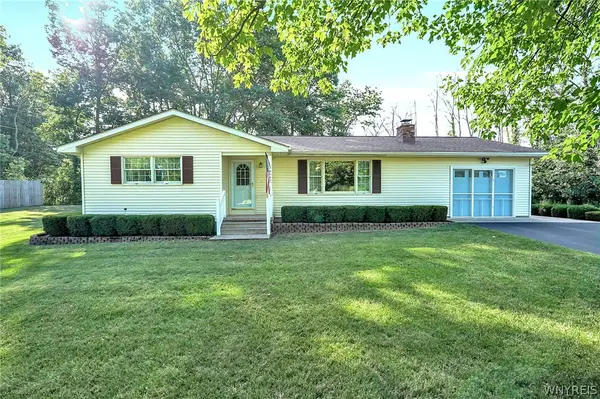 3182 N Gravel Road, Medina, NY 14103