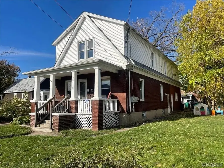 2710 Monroe Avenue, Niagara Falls, NY 14303 - #3