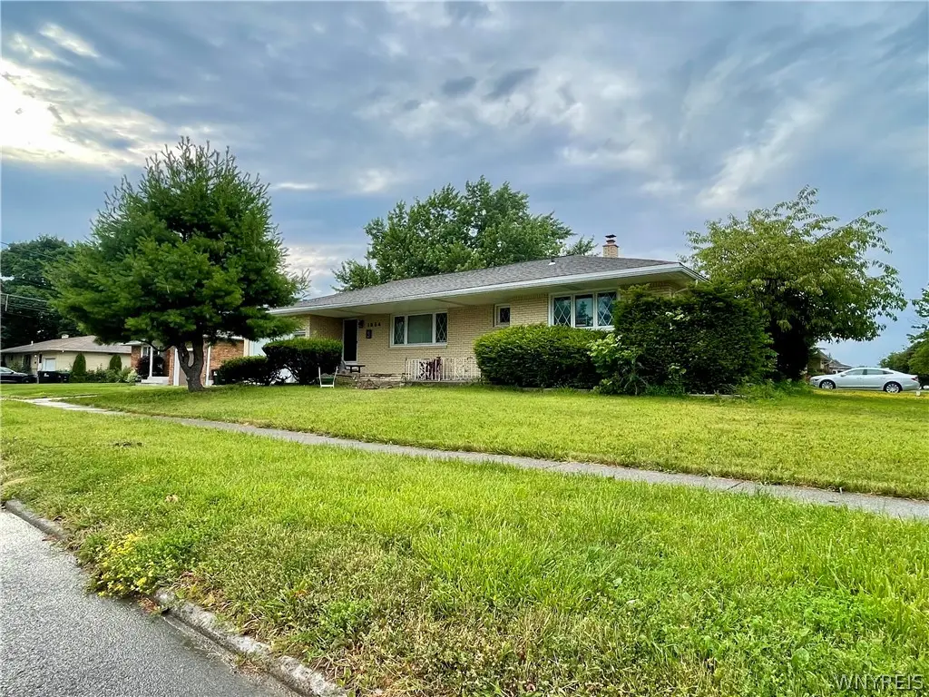 1054 Woodstock Avenue, Tonawanda, NY 14150 - #1