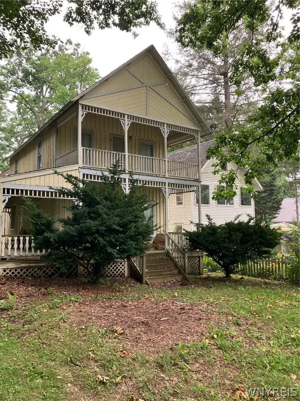 27 Genesee Street, Perry, NY 14530