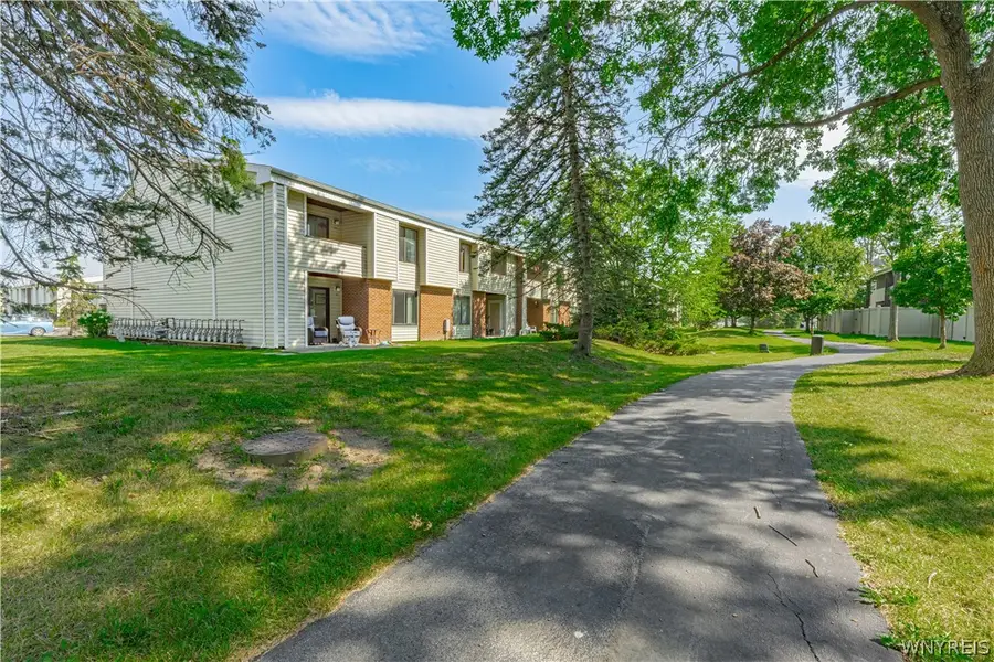 9 Southcreek Court #D, East Amherst, NY 14051 - #3