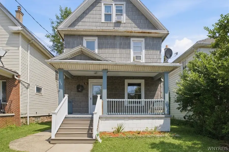 753 15th Street, Niagara Falls, NY 14301 - #2