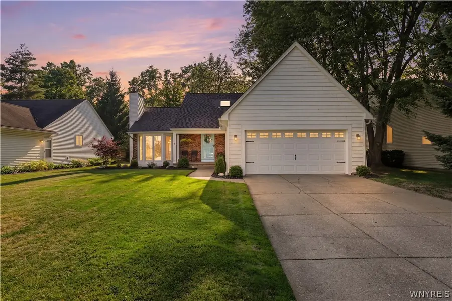90 Grasspointe Drive, Buffalo, NY 14228 - #3