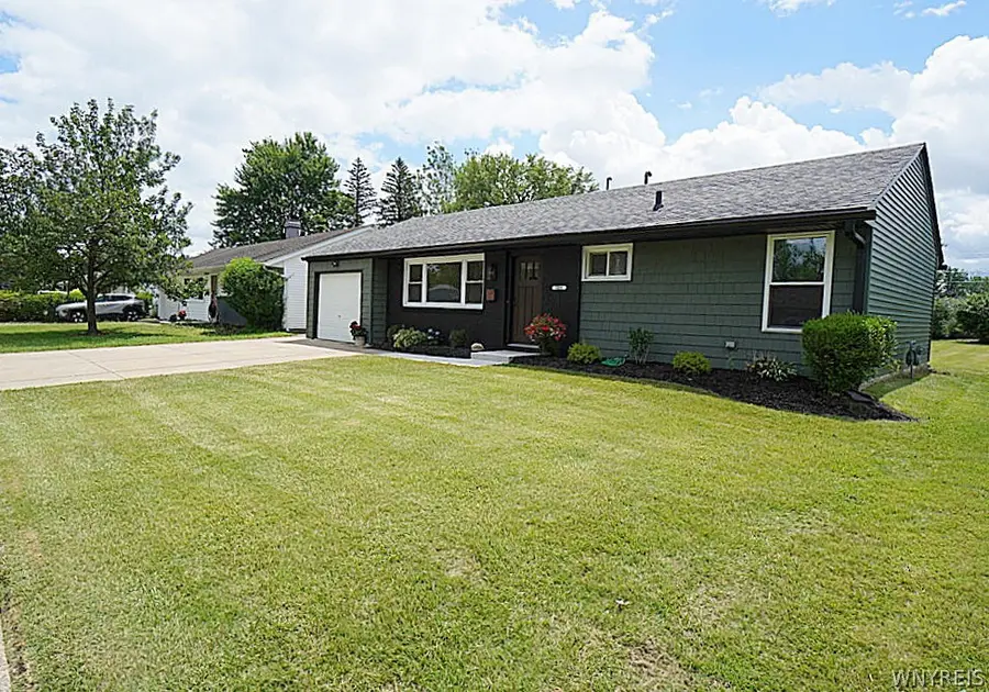 1733 Leah Drive, North Tonawanda, NY 14120 - #3