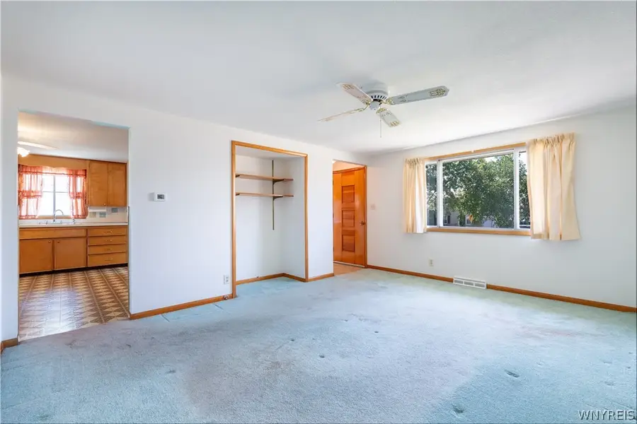 121 Vern Lane, Cheektowaga, NY 14227 - #3