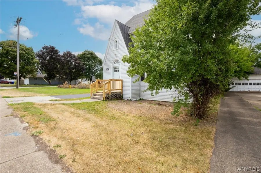 3997 S Park Avenue, Buffalo, NY 14219 - #3