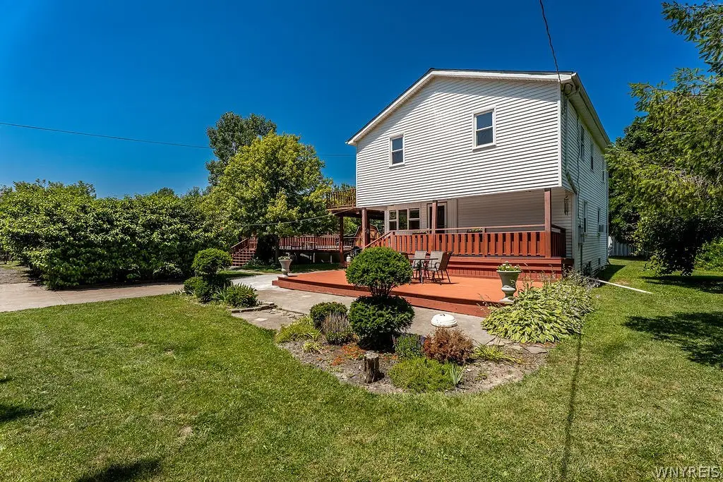 4015 Mapleton Road, North Tonawanda, NY 14120 - #1