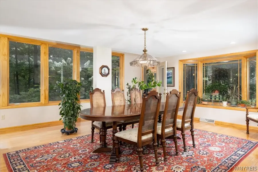 205 Blake Hill Rd, East Aurora, NY 14052 - #3