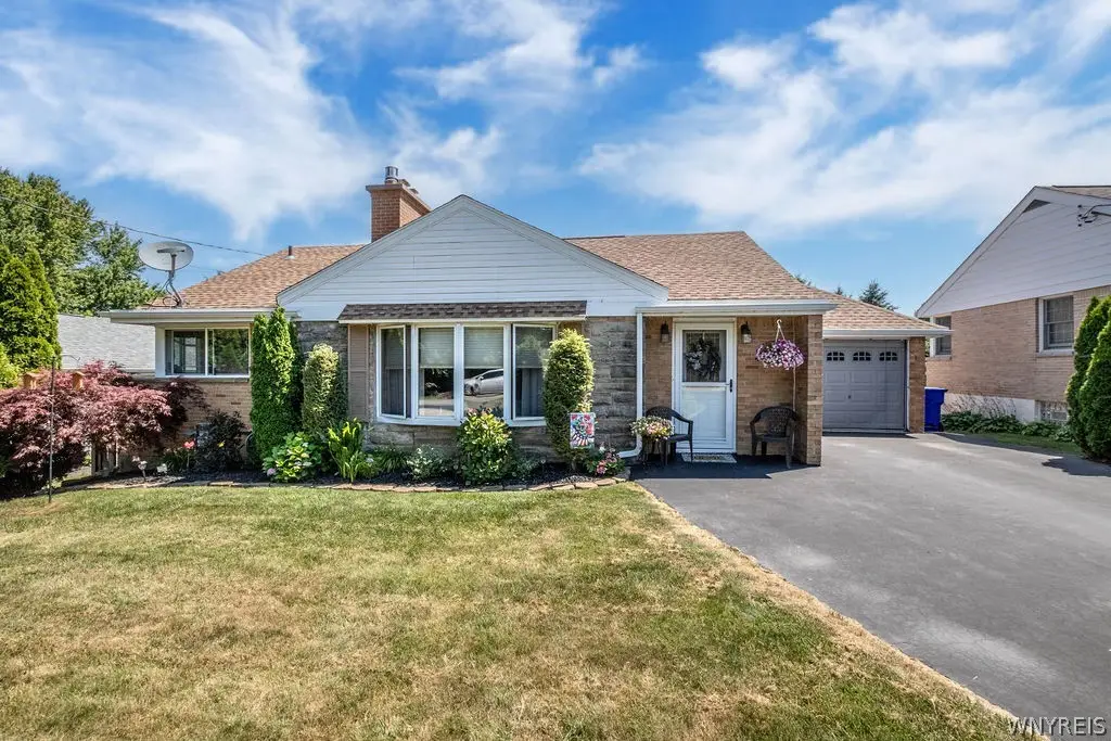 5979 Fairway Court, Lake View, NY 14085 - #1