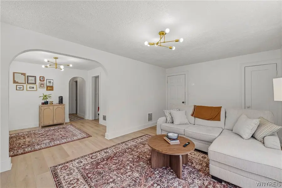 250 Saint Lawrence Avenue, Buffalo, NY 14216 - #3