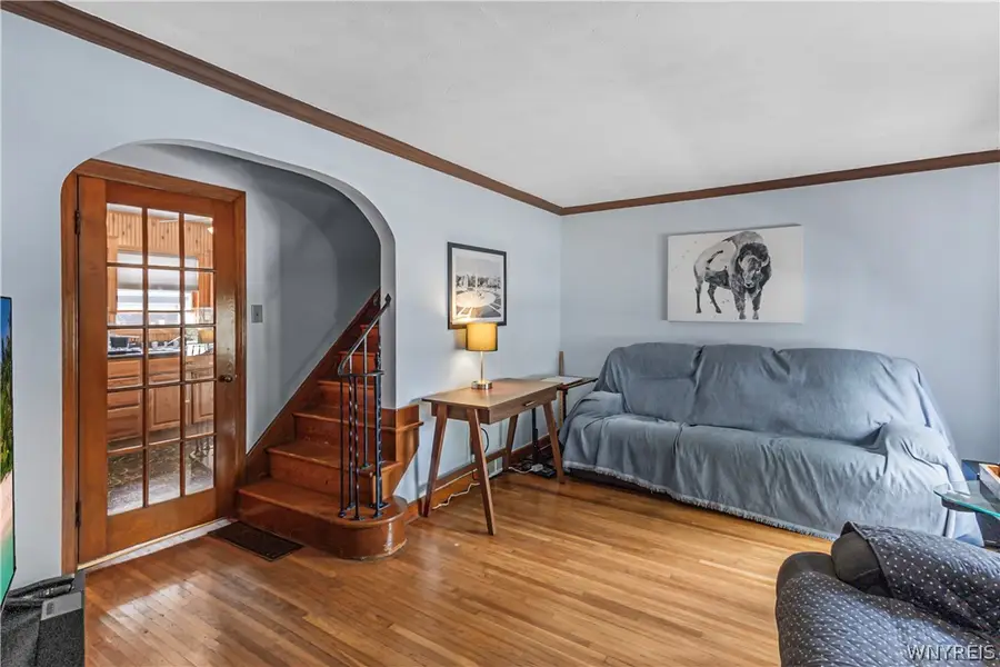 253 S Ogden Street #E, Buffalo, NY 14206 - #3