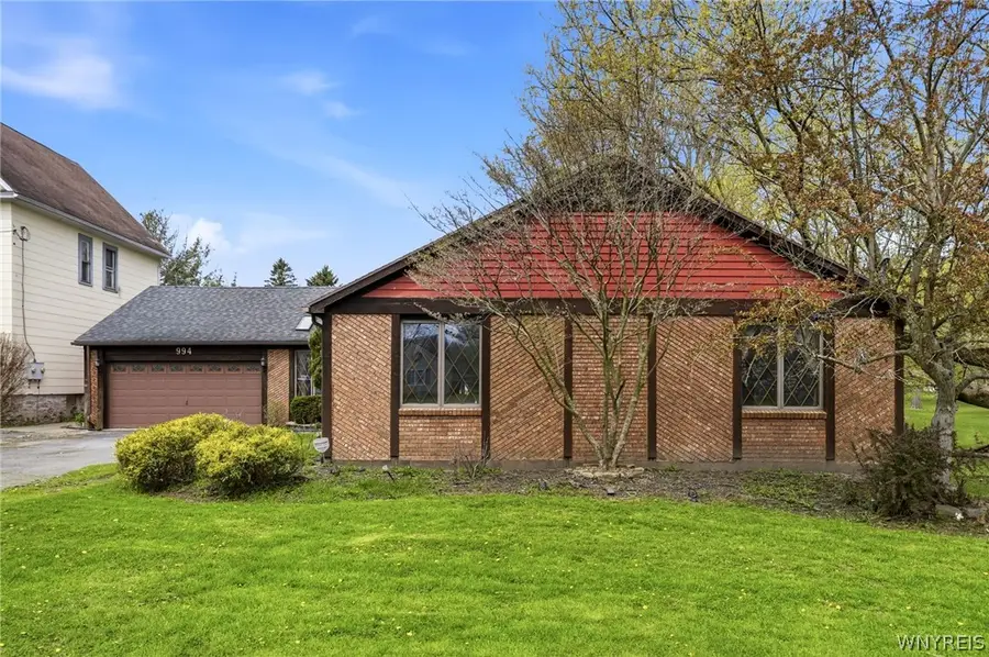 994 Sweeney Street, North Tonawanda, NY 14120 - #2