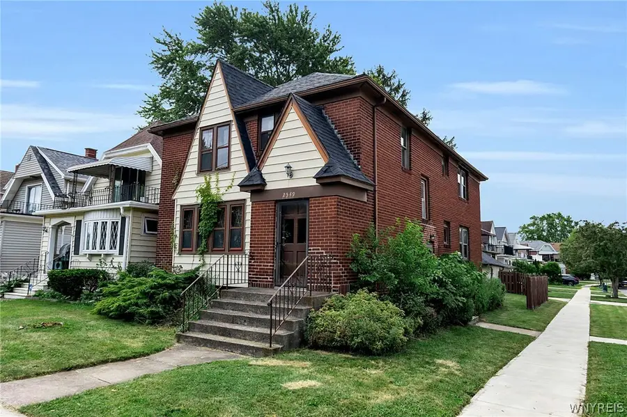 2549 Genesee Street, Buffalo, NY 14225 - #2