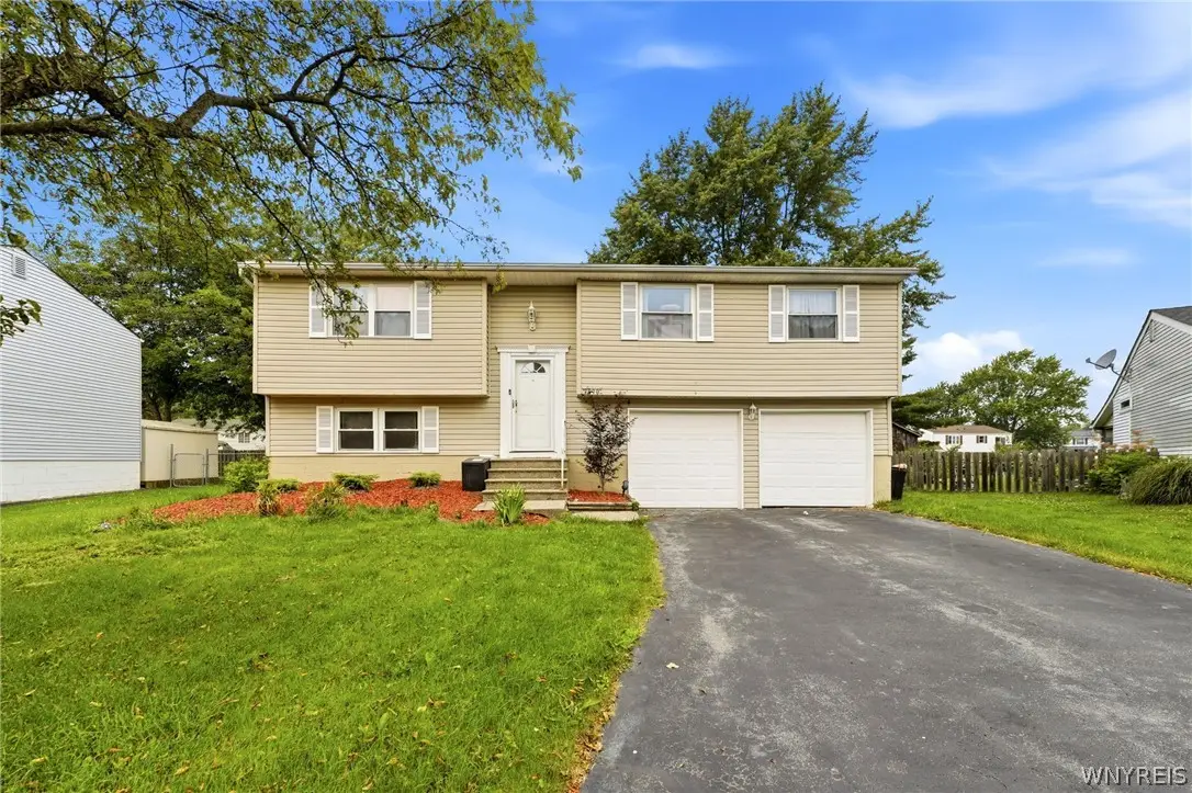 7090 Academy Lane, Lockport, NY 14094 - #1
