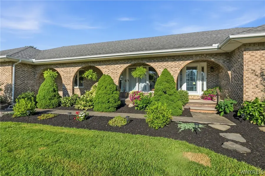 565 Schad Road, Alden, NY 14004 - #3