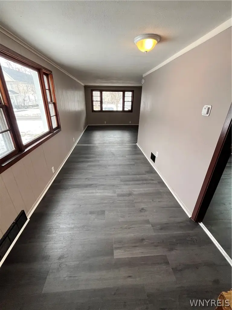 52 Langmeyer Avenue, Buffalo, NY 14215 - #3