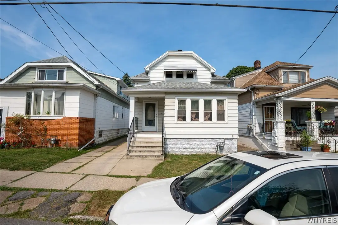 118 Hedwig Avenue, Buffalo, NY 14211 - #1