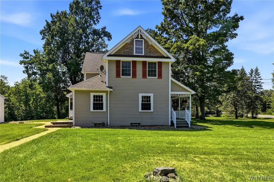 5778 Tonawanda Creek Road, Lockport, NY 14094 - #2
