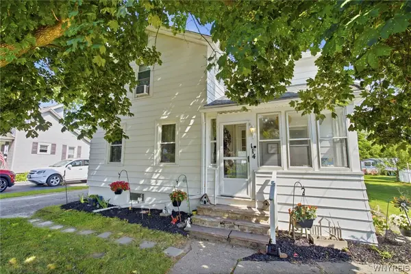 114 Pleasant Street, Medina, NY 14103