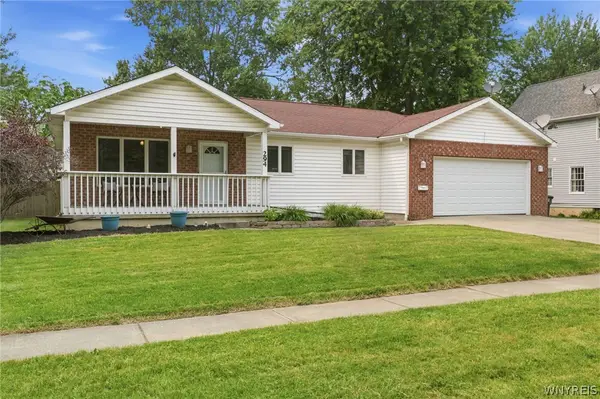 294 Daniel Drive, North Tonawanda, NY 14120