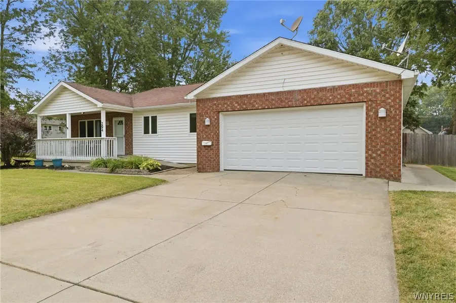 294 Daniel Drive, North Tonawanda, NY 14120 - #2