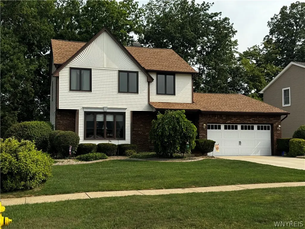 3568 Heatherwood Drive, Hamburg, NY 14075 - #1