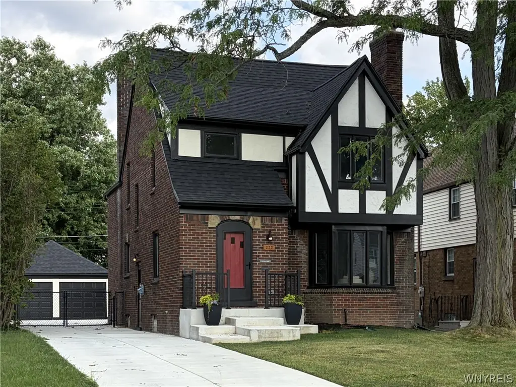 223 Louvaine Drive, Buffalo, NY 14223 - #1