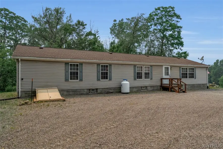 4335 Dry Bridge Road, Alexander, NY 14005 - #2