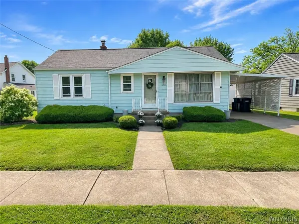 1212 90th Street, Niagara Falls, NY 14304