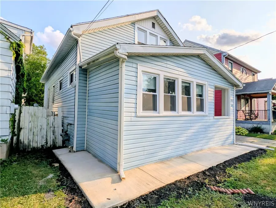 591 Longmeadow Road, Buffalo, NY 14226 - #2