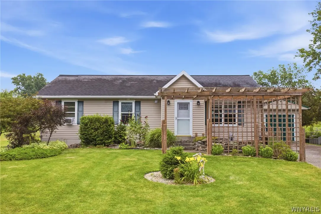 8485 Stringham Drive, Batavia, NY 14020 - #1