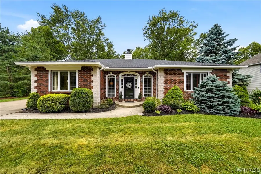 5 Ventura Drive, Orchard Park, NY 14127 - #2
