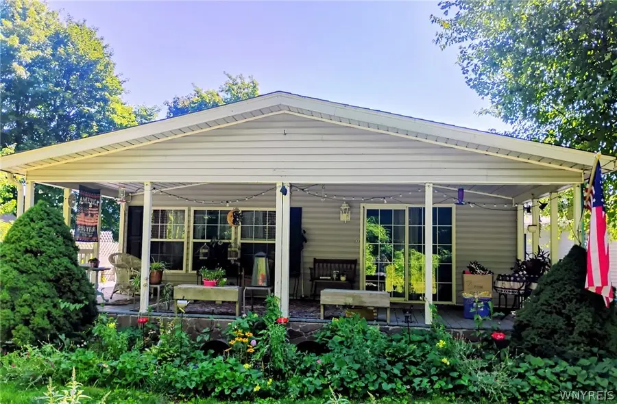 1407 Breeze Way East E, Newfane, NY 14108 - #2