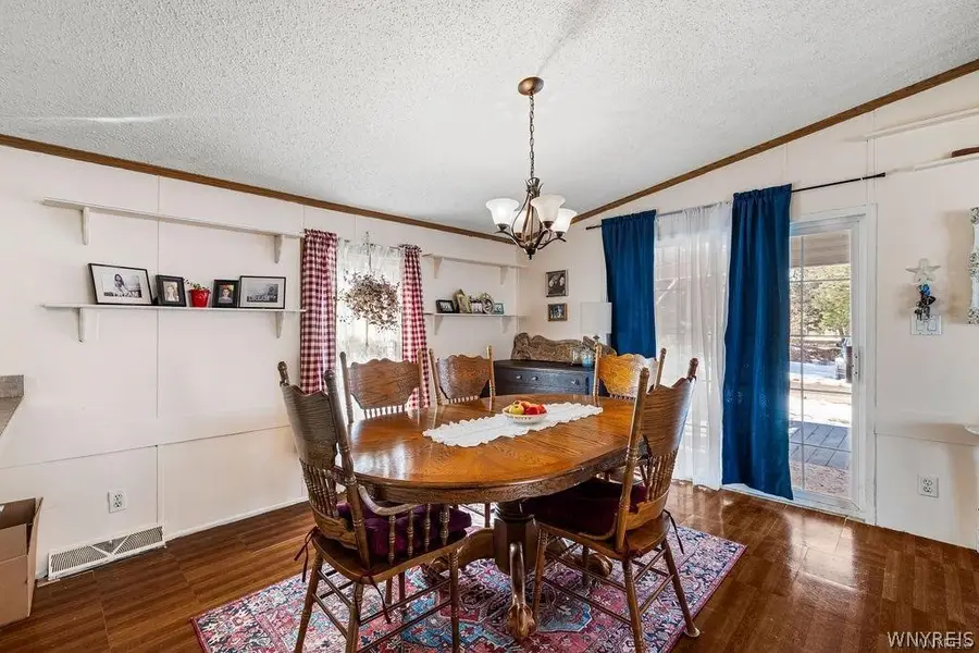 1407 Breeze Way East E, Newfane, NY 14108 - #3