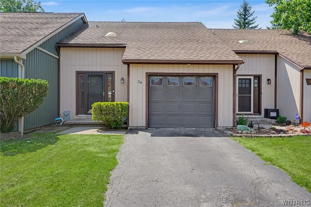 28 Robin Road, Amherst, NY 14228 - #1